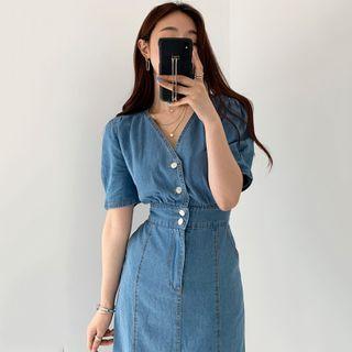 V-neck Short-sleeve Denim Sheath Dress