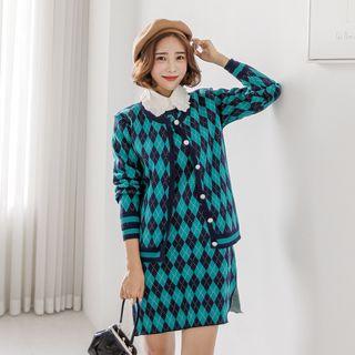 Set: Round-neck Argyle Cardigan + Sleeveless Knit Dress One Size