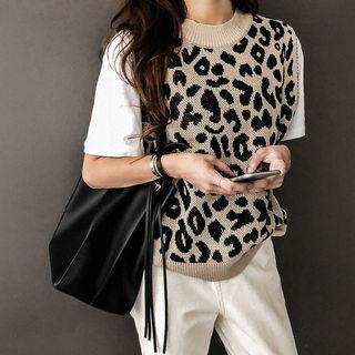 Crewneck Leopard Knit Vest Beige - One Size