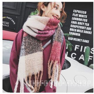 Fringed Checker Scarf