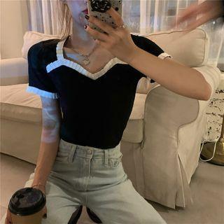 Frill-trim V-neck Short-sleeve Top