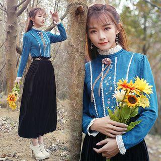 Embroidered Ruffled Stand-collar Long Sleeve T-shirt