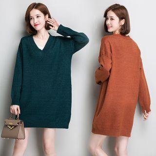 Long-sleeve V-neck Plain Knit Dress