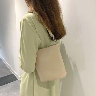 Set: Woven Strap Bucket Bag + Zip Pouch