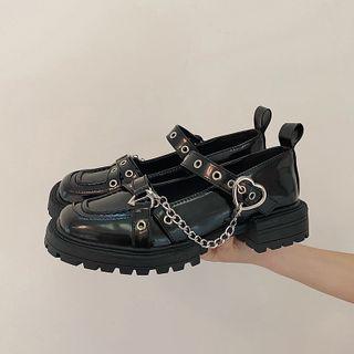 Grommet Heart Buckled Mary Jane Shoes