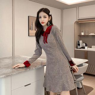 Long-sleeve Contrast Trim Panel Dress