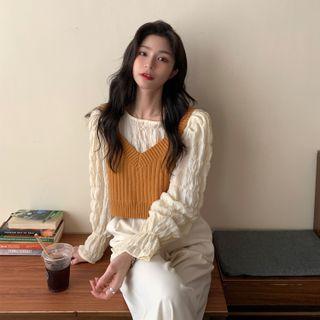 Textured Blouse / Sleeveless Knit Top