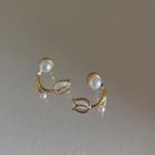 Flower Faux Cat Eye Stone Faux Pearl Alloy Earring 1 Pair - Gold & White - One Size