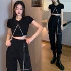 Short-sleeve Cropped T-shirt / Cargo Pants / Set