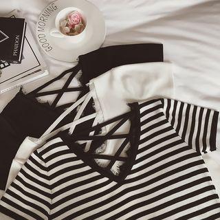Crisscross Back V-neck Short Sleeve Knit Top