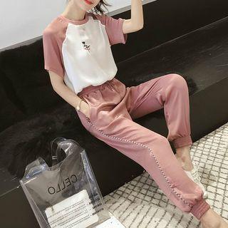 Set: Embroidered Short-sleeve T-shirt + Cropped Sweatpants