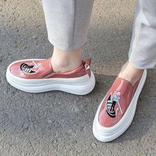 Embroidered Platform Loafers