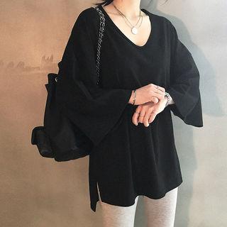 V-neck Wide-sleeve T-shirt