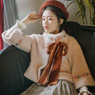Embroidered Flared-sleeve Coat