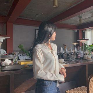 Tie-neck Soft-touch Blouse Ivory - One Size