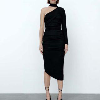Choker-neck Asymmetrical Cold-shoulder Sheath Dress