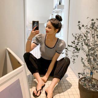 Puff-sleeve Checked Crop Top