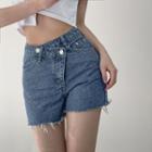 High-waist Frayed Diagonal Button Denim Shorts