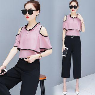 Set: Cold Shoulder Top + Cropped Pants