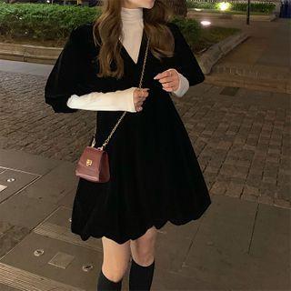 Puff-sleeve Mini A-line Dress / Long-sleeve T-shirt