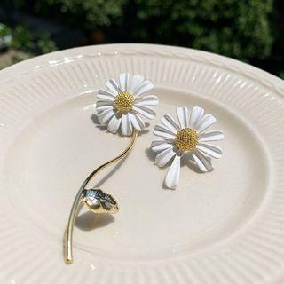 Non-matching Flower Earring 1 Pair - As Shown In Figure - One Size