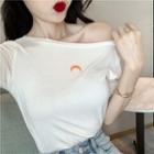 Elbow-sleeve Embroidered Moon T-shirt