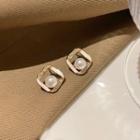 Faux Pearl Geometric Stud Earring 1 Pair - White - One Size