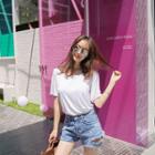 Padded-shoulder T-shirt