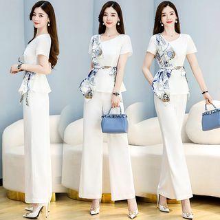 Set: Short-sleeve Print Panel Blouse + Wide Leg Pants