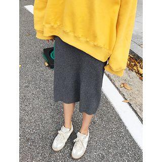 Ribbed Long Knit Skirt