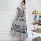 Short-sleeve Tiered Floral Print A-line Midi Dress