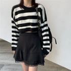 Long-sleeve Cropped Striped Top / Lace Hem Plain Mini Skirt