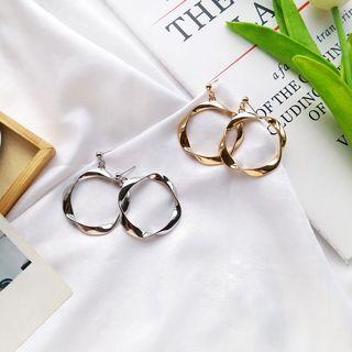 Alloy Twisted Hoop Earring