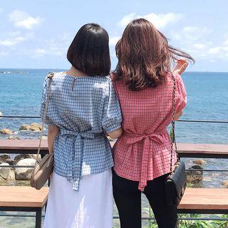 Puff-sleeve Tie-waist Plaid Top
