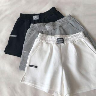Wide-leg Jogger Shorts