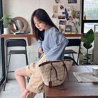 Plain Wide-sleeve Cropped T-shirt
