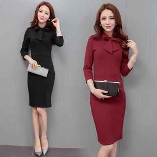 Plain Bow Long-sleeve Dress