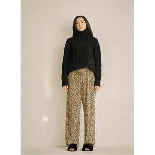 Band-waist Pleated Leopard Pants Beige - One Size