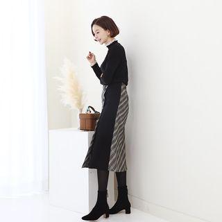 Band-waist Check-panel Long Skirt