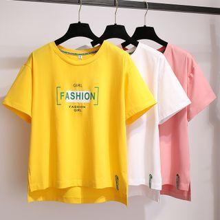 Short-sleeve Round-neck Dip Back Lettering Top