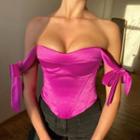 Off-shoulder Busier Top