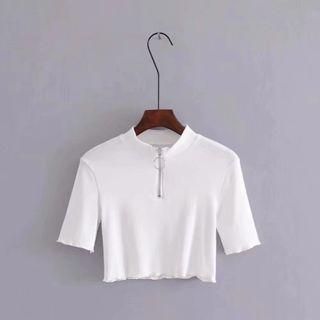 Mock-neck Half-zip Cropped T-shirt