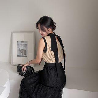 Sleeveless Contrast-trim Ribbon Blouse