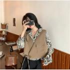 V-neck Pocket Plain Vest + Long-sleeve Patterned Shirt