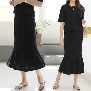 Set: Round-neck T-shirt + Mermaid Skirt