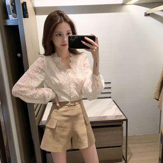 Long-sleeve Buttoned V-neck Lace Blouse