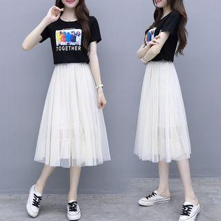Set: Short-sleeve Graphic Print T-shirt + Mesh Overlay Midi Skirt