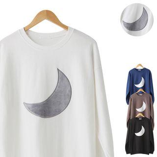 Crescent Chest Sweatshirt
