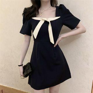 Short-sleeve Bow Mini Dress