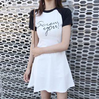 Lettering Short Sleeve A-line T-shirt Dress